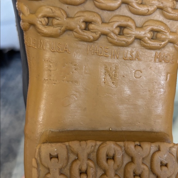 Bean Boots By L.L. Bean Men’s size 12 Tall Boots - Picture 10 of 12